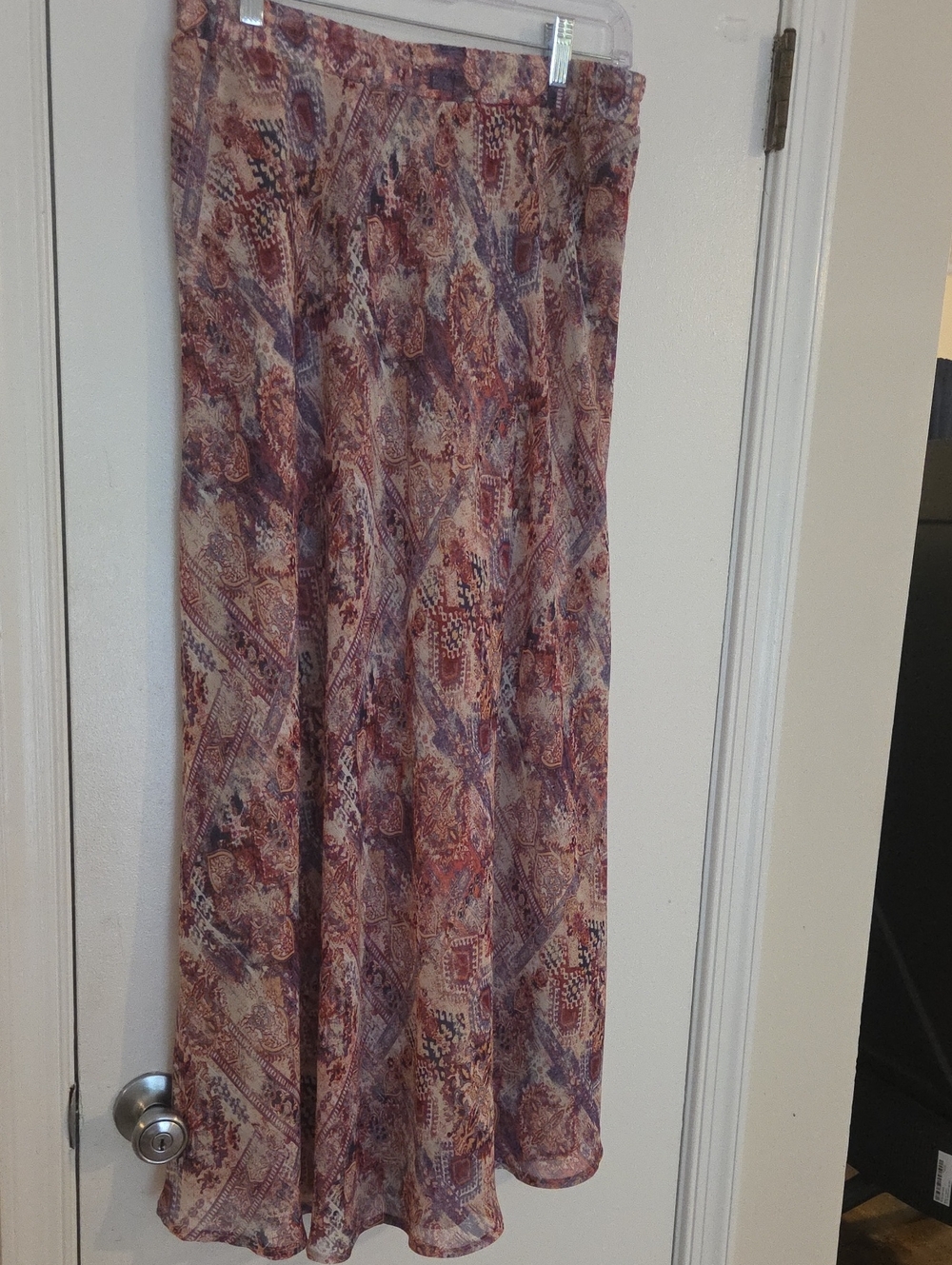 89th & Madison Boho Paisley Print Maxi Skirt Sz M Flowy Long Skirt